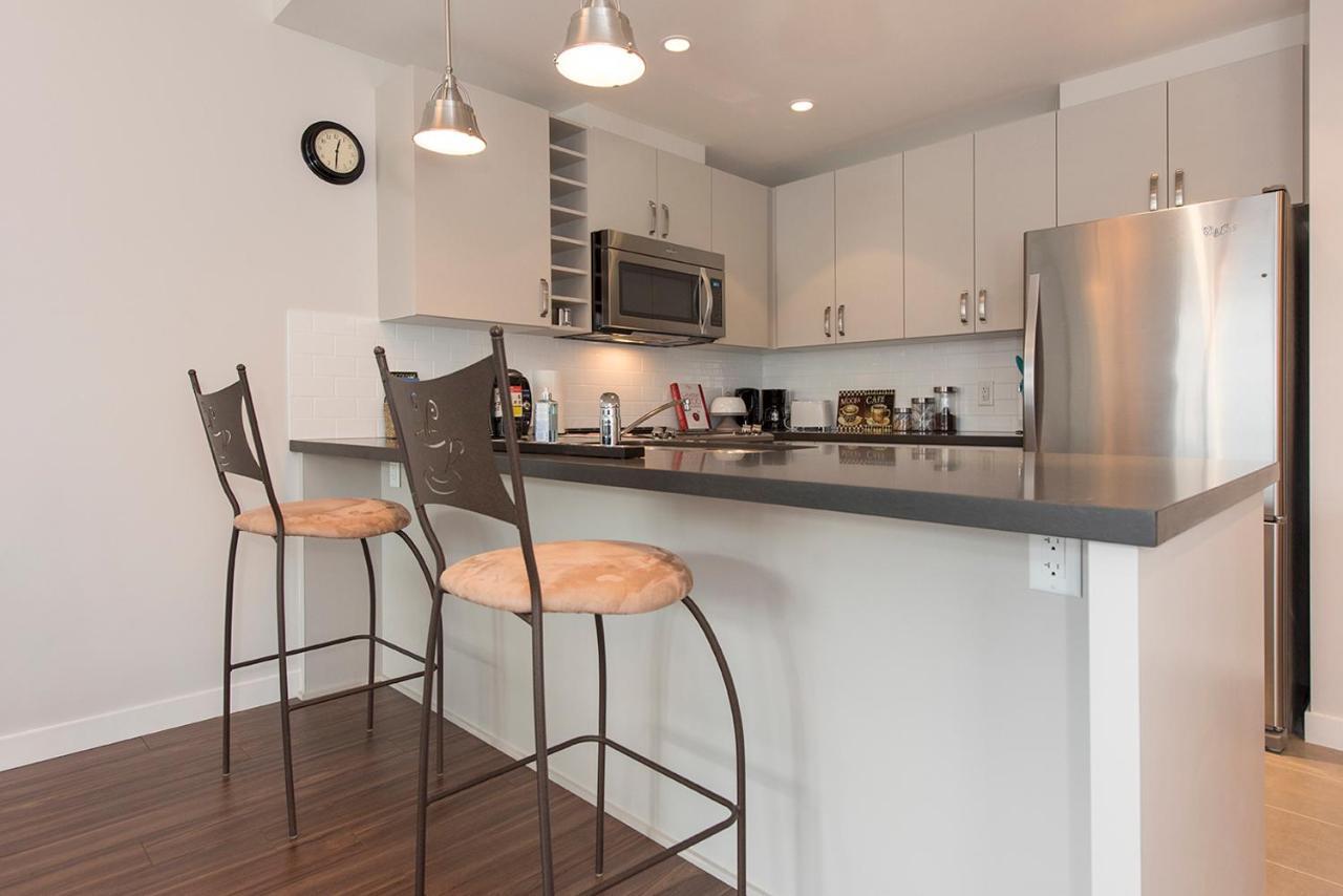 Lower Lonsdale Aprtment North Vancouver Ngoại thất bức ảnh